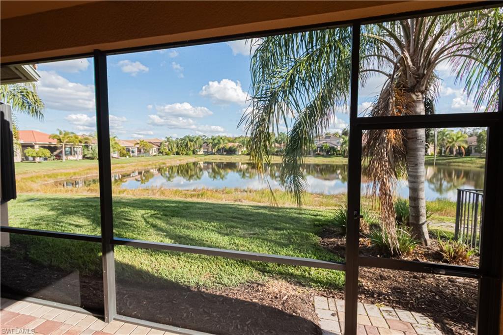 MARINA BAY - Residential