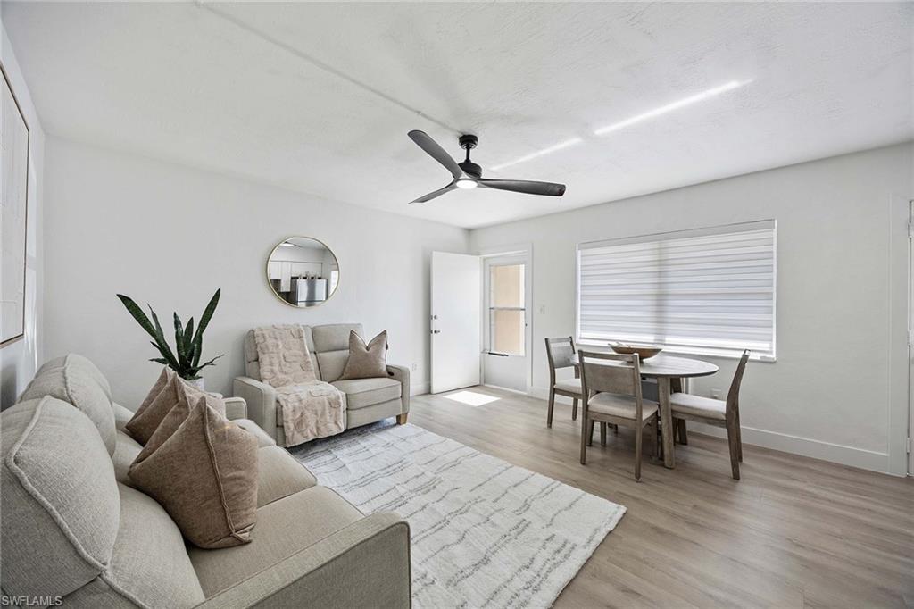 MARCO MANOR CLUB - Residential