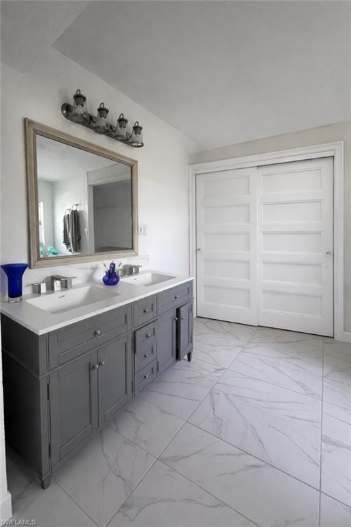 PORT CHARLOTTE - Residential