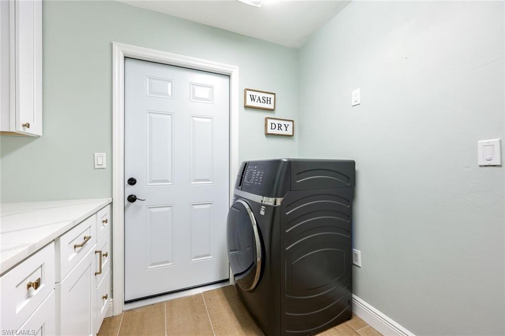 PIRATES COVE - Residential