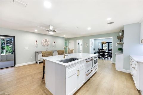 27234 Jolly Roger LN BONITA SPRINGS FL 34135