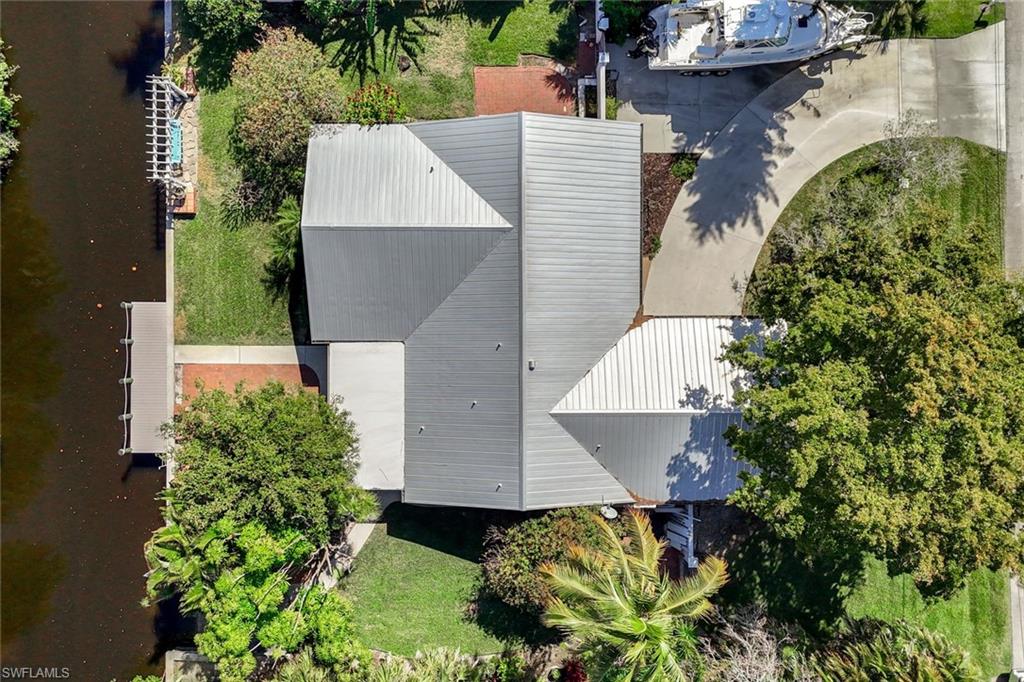 PIRATES COVE - Residential