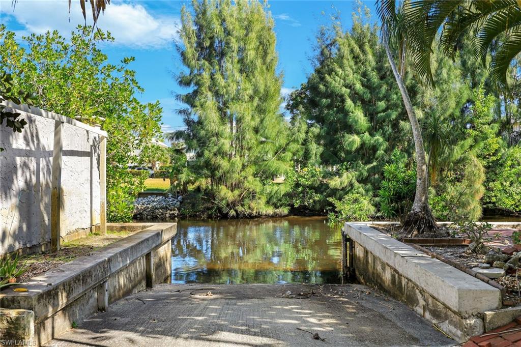 PIRATES COVE - Residential