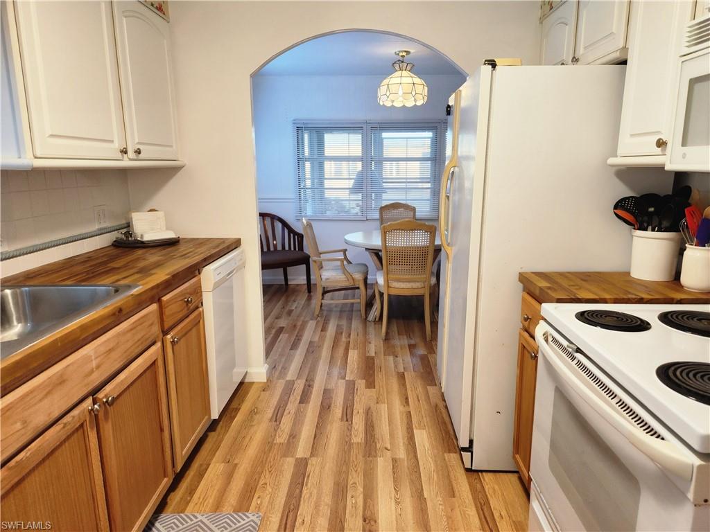 OLD BRIDGE VILLAGE - Residential