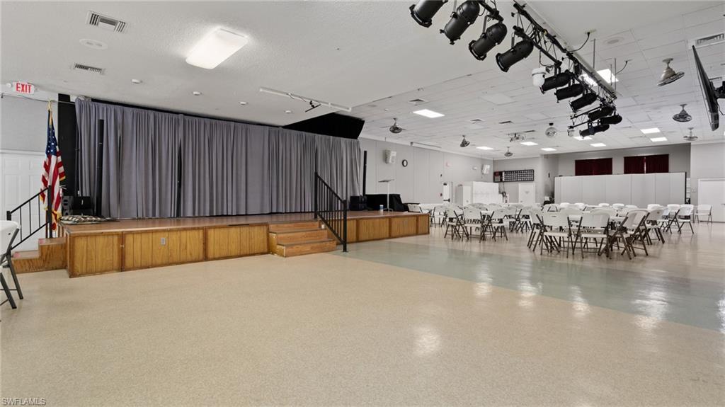 OLD BRIDGE VILLAGE - Residential