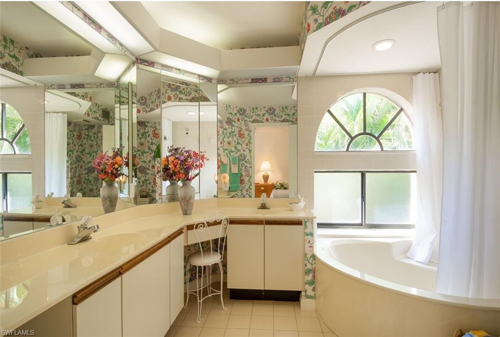 BEACHWALK GARDENS - Residential