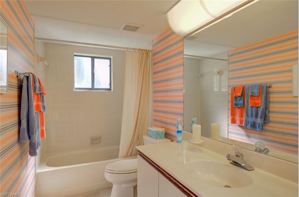 BEACHWALK GARDENS - Residential