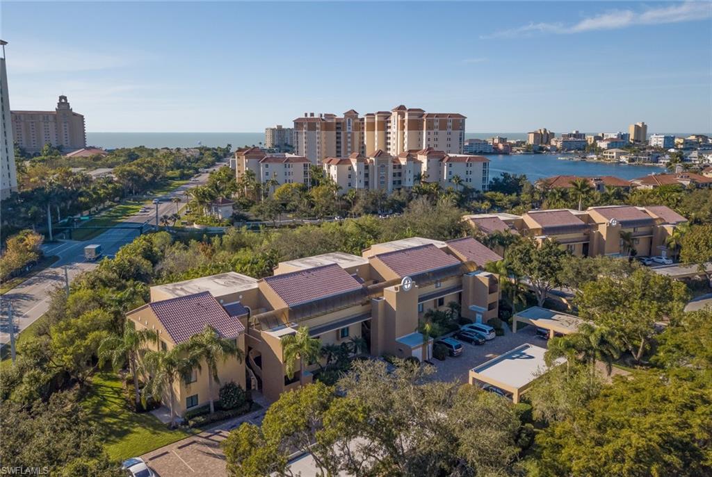 BEACHWALK GARDENS - Residential