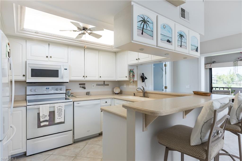 OAKMONT VILLAGE - Residential