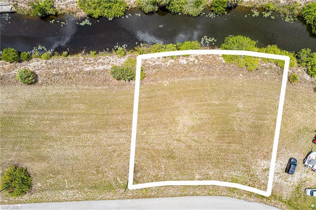 CAPE CORAL - Land