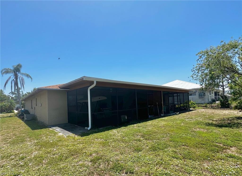 CAPE CORAL - Residential