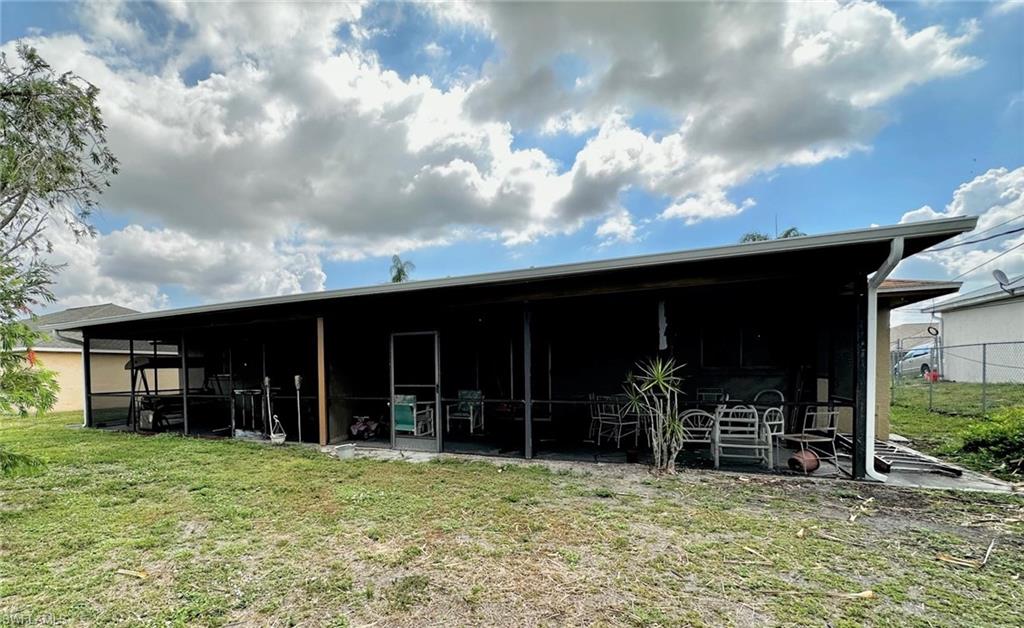 CAPE CORAL - Residential