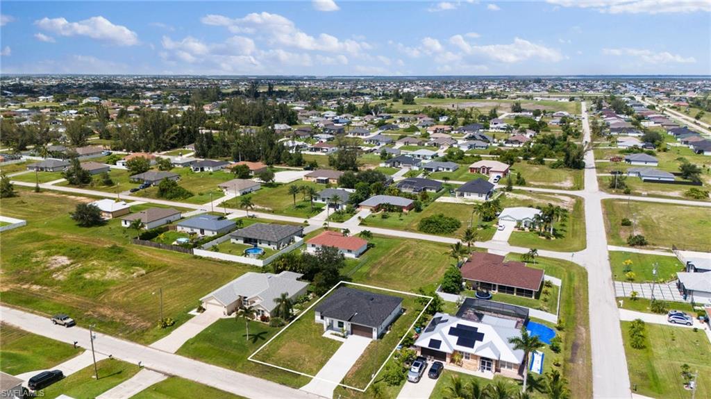 CAPE CORAL - Residential