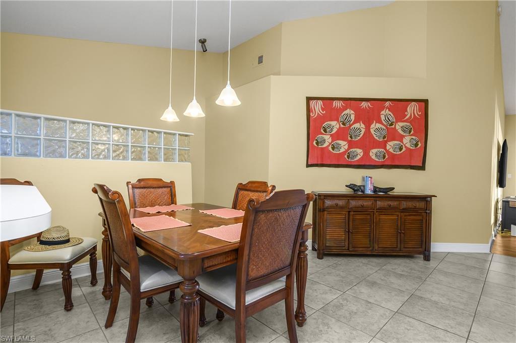 WINDSOR PLACE - Residential