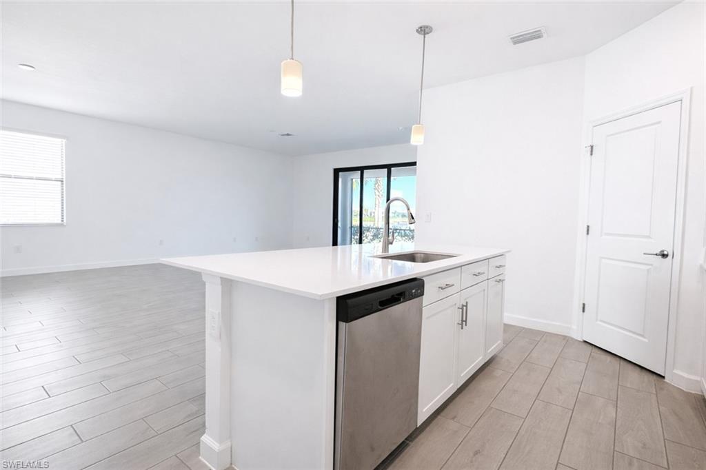 VERDANA VILLAGE - Residential Lease