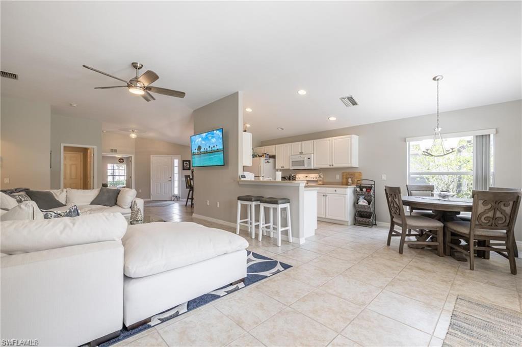 OAKHURST - Residential Lease