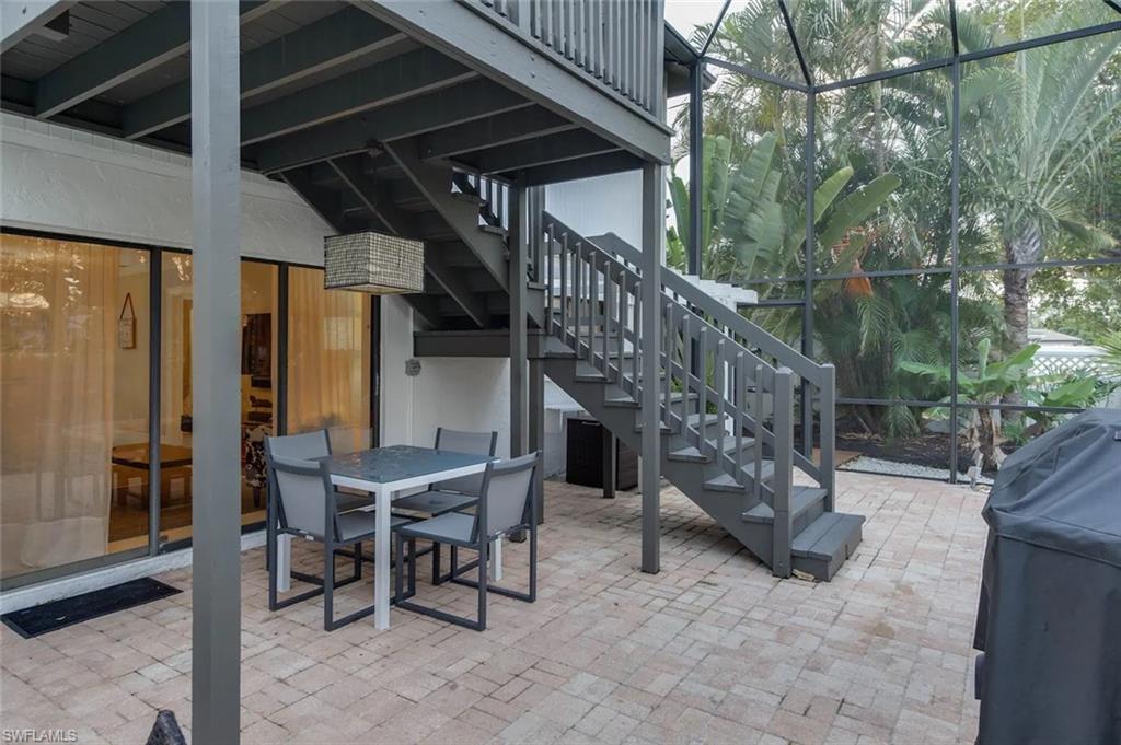 NAPLES PARK - Residential