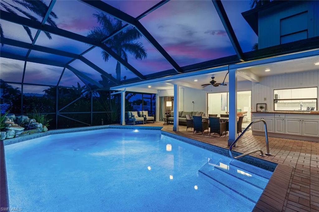 NAPLES PARK - Residential