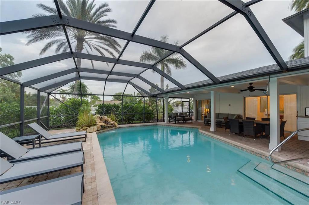 NAPLES PARK - Residential