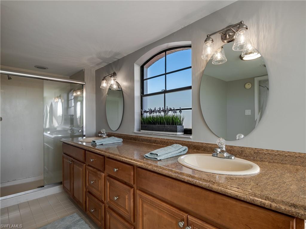 PORTS OF IONA - Residential