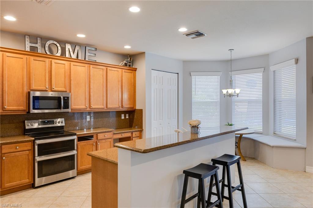 BOTANICA LAKES - Residential