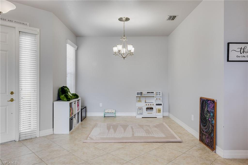 BOTANICA LAKES - Residential