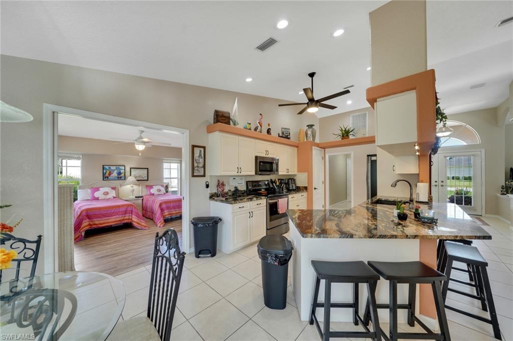 EAST ENGLEWOOD - Residential