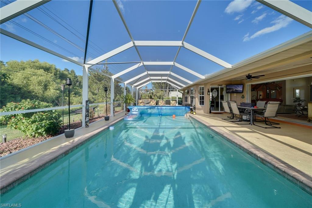 EAST ENGLEWOOD - Residential