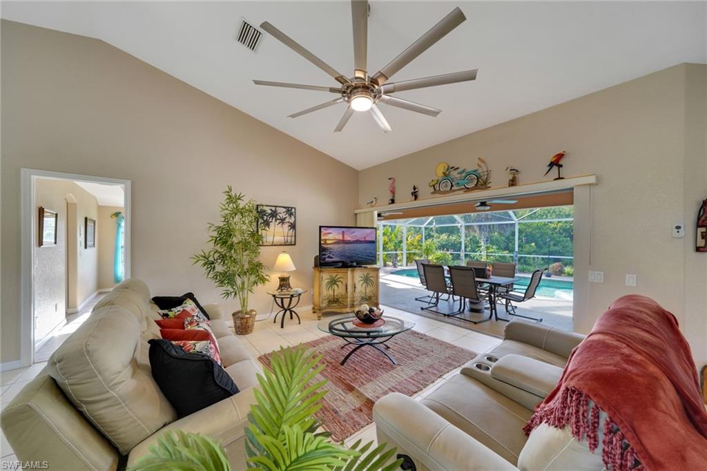 EAST ENGLEWOOD - Residential