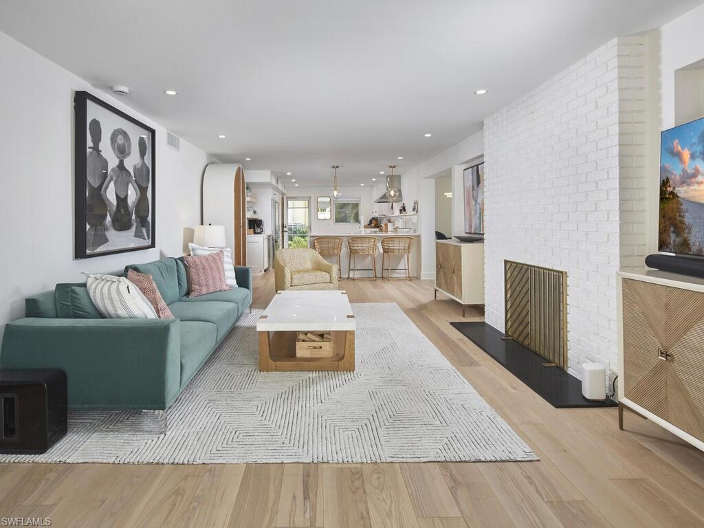 HALEKULANI - Residential