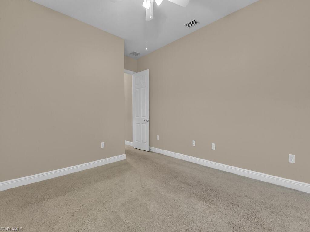 HAMPTON PARK - Residential