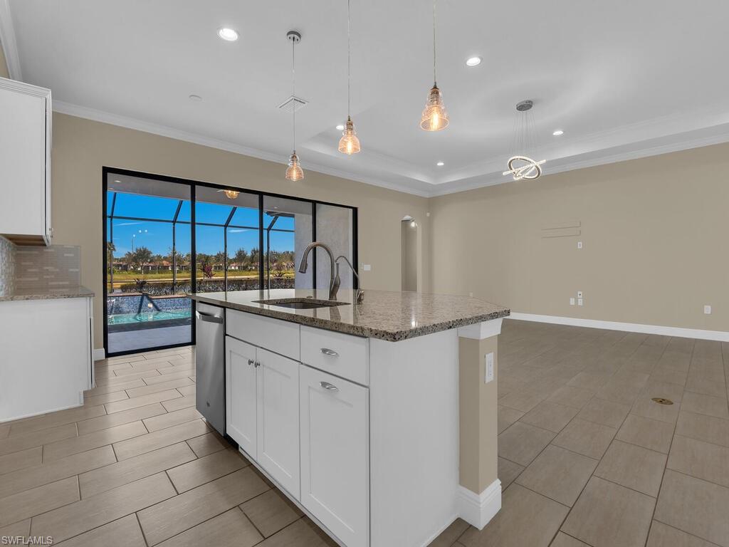 HAMPTON PARK - Residential