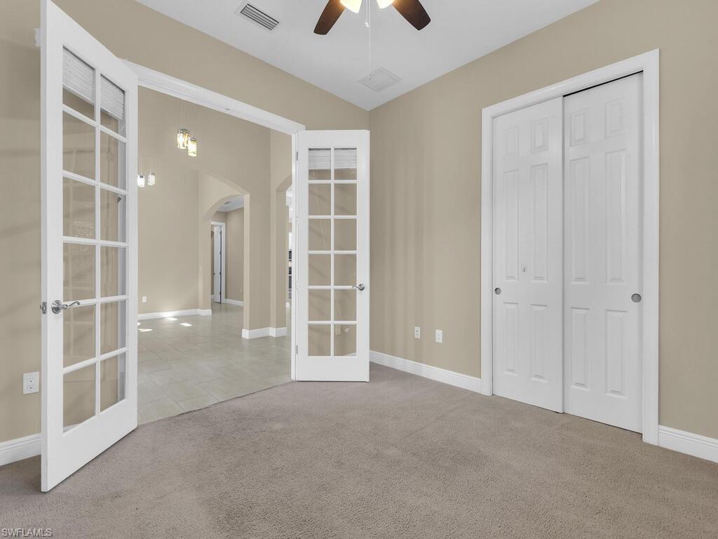 HAMPTON PARK - Residential