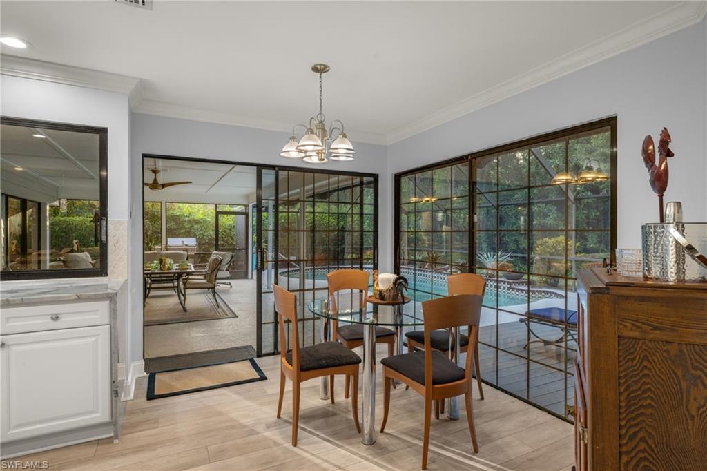 KINGS LAKE - Residential