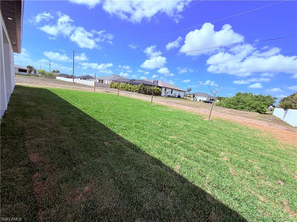 CAPE CORAL - Residential