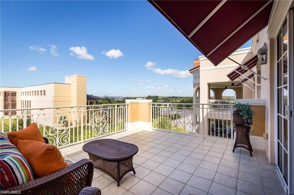 THE RESIDENCES AT LA PIAZZA - Residential