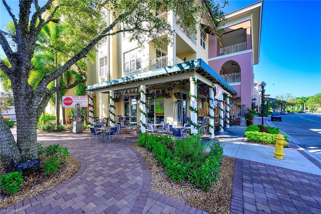 THE RESIDENCES AT LA PIAZZA - Residential