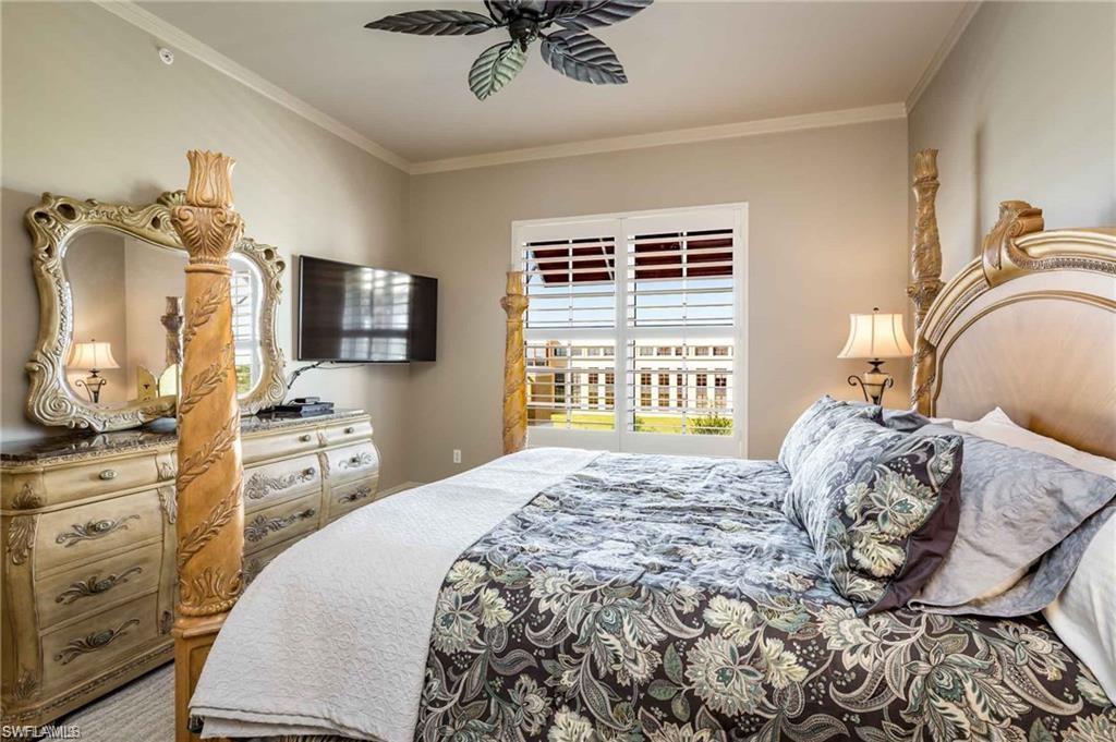 THE RESIDENCES AT LA PIAZZA - Residential