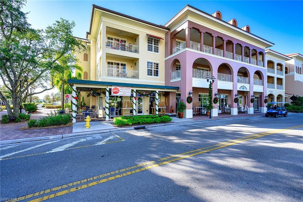 THE RESIDENCES AT LA PIAZZA - Residential