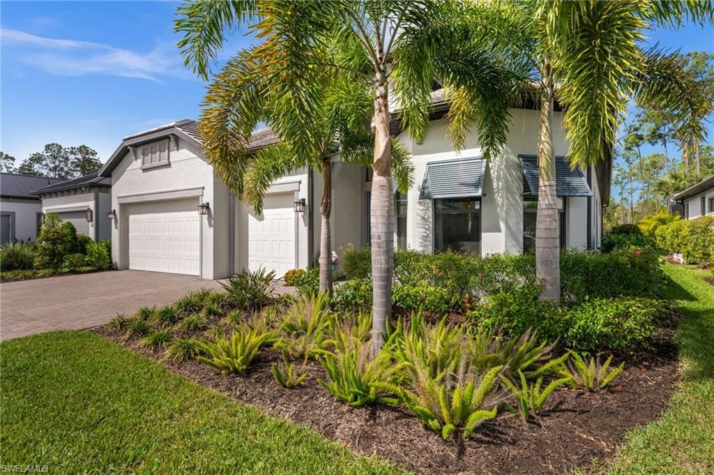 Photo of 16201 Verilyn CIR, NAPLES, FL 34110 (MLS # 226014986)
