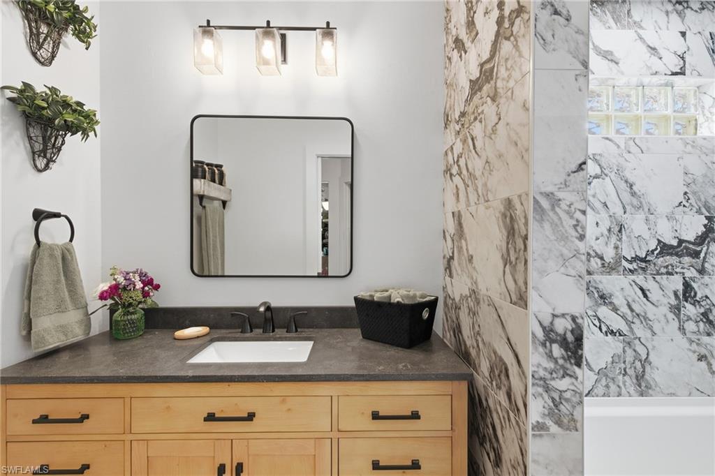 PALM ISLAND - Residential