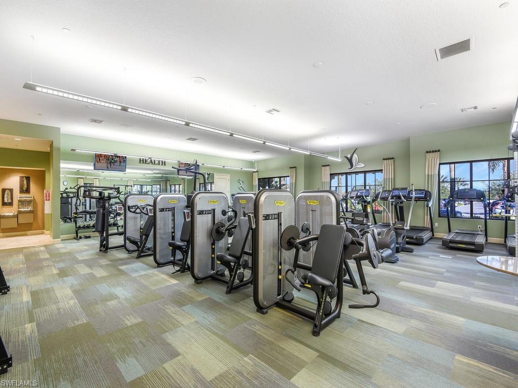 ESPLANADE - Residential