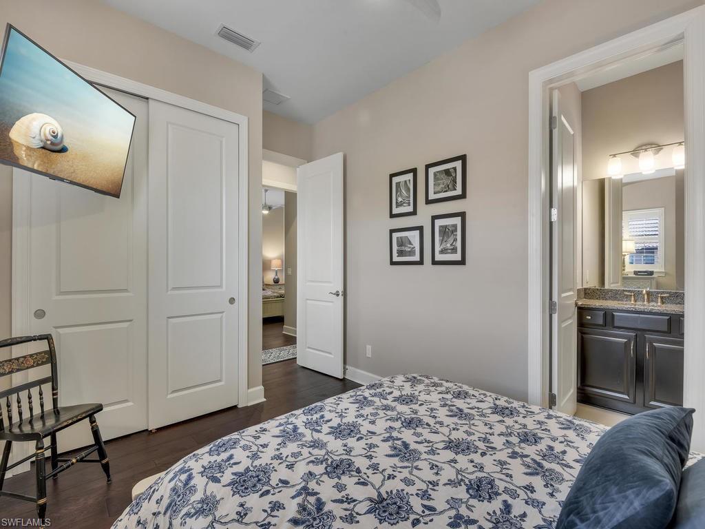 ESPLANADE - Residential