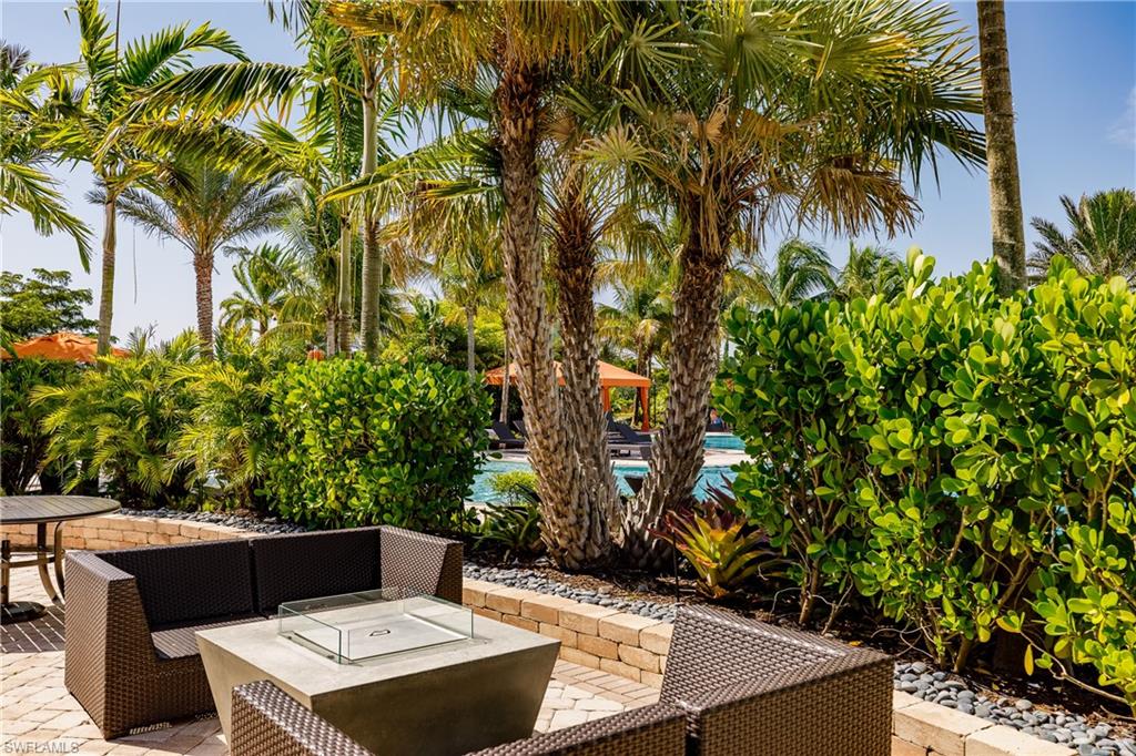 ESPLANADE - Residential