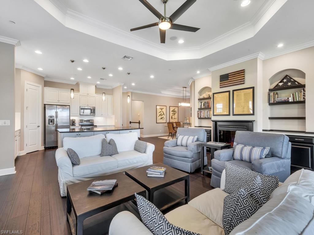 ESPLANADE - Residential