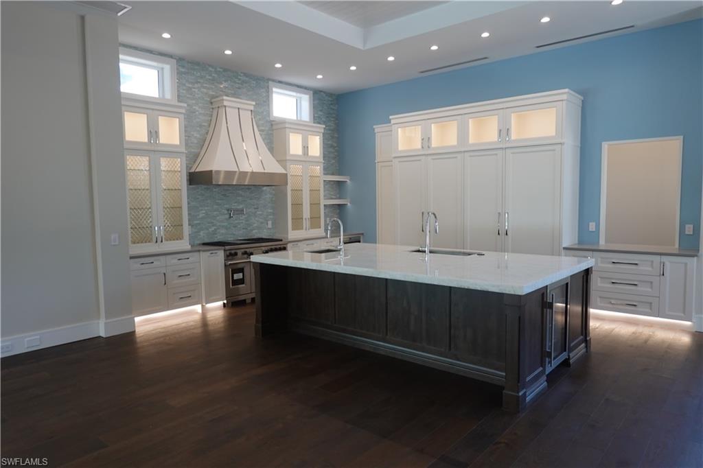 PINE RIDGE - Residential