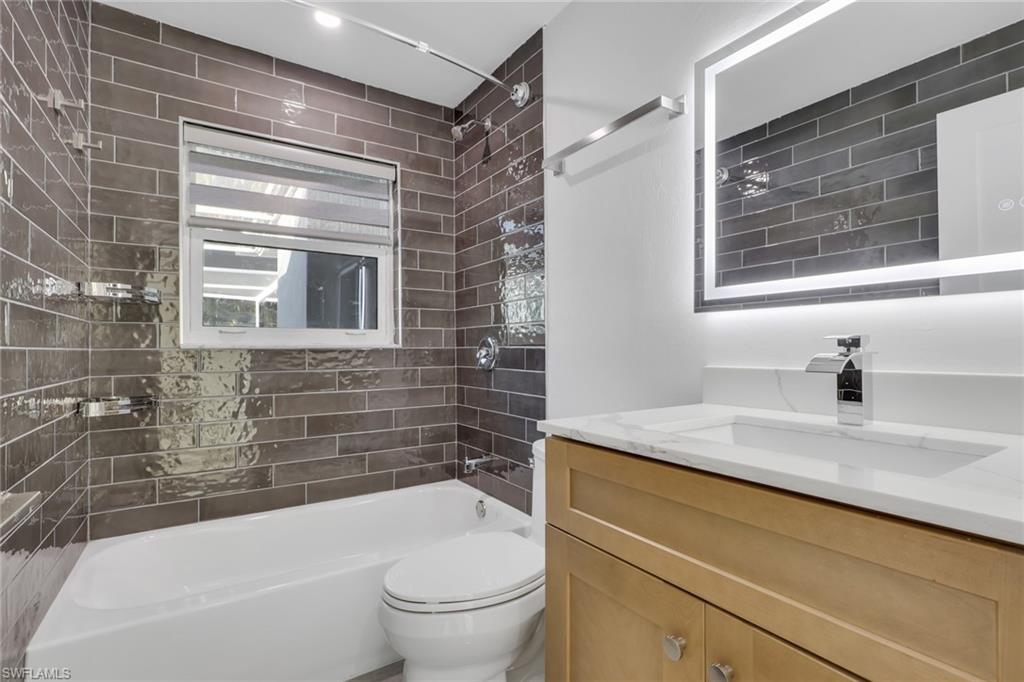 CYPRESS LAKE ESTATES - Residential Lease