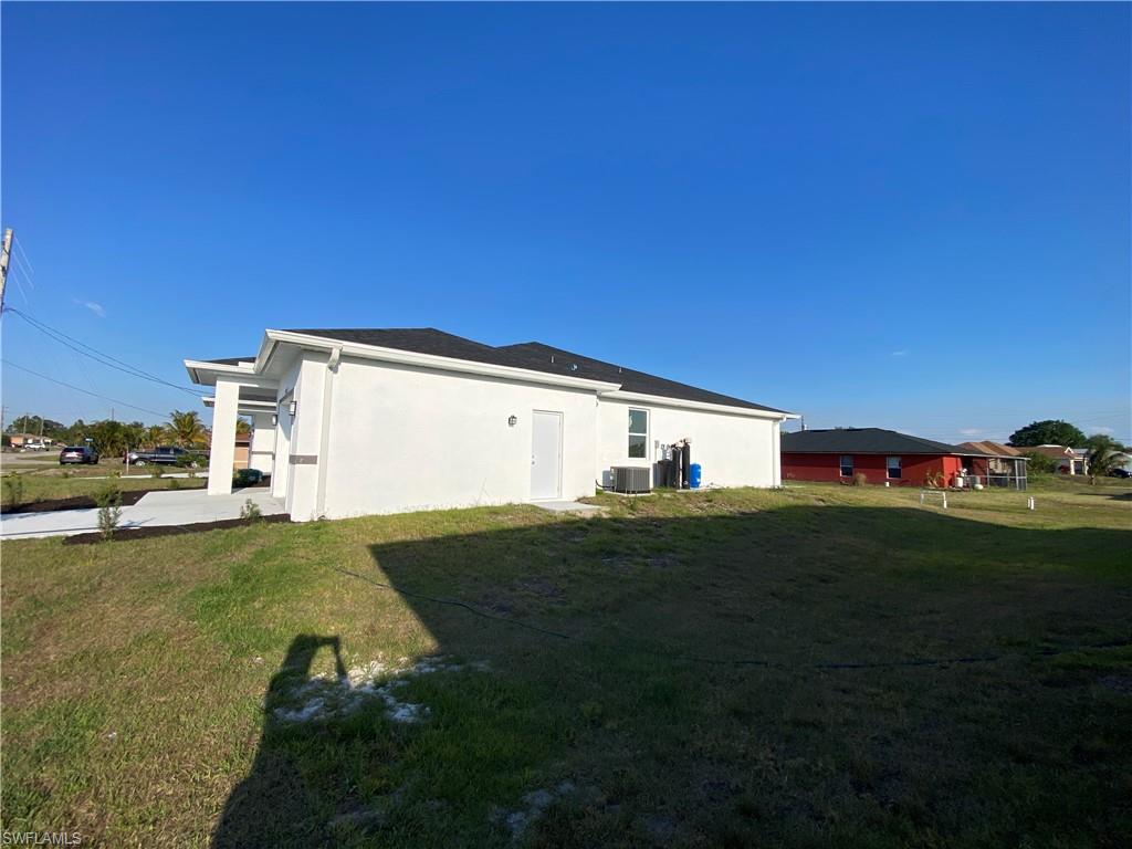 LEHIGH ACRES - Residential