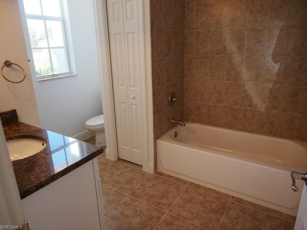 SAN CARLOS PARK - Residential