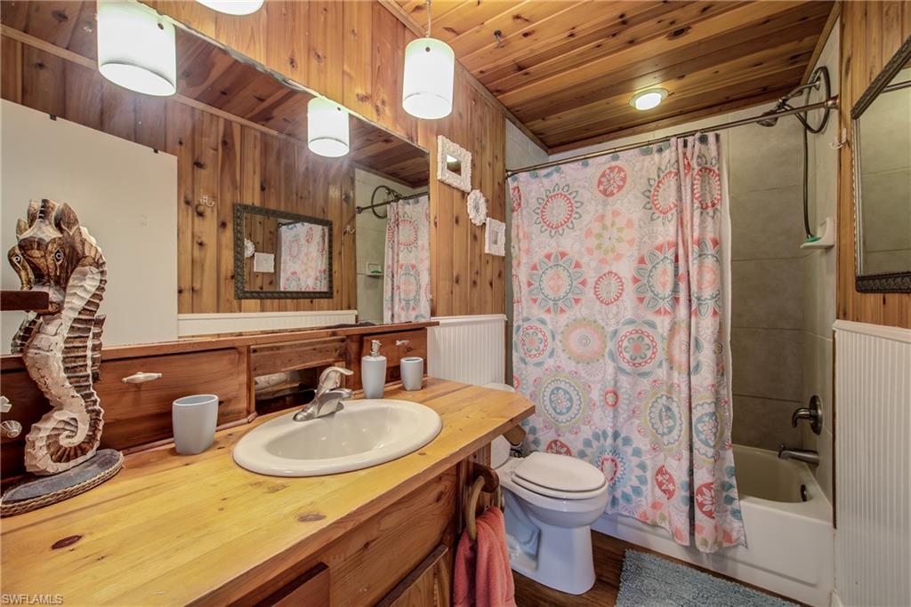 GULF BAY VIEW - Residential